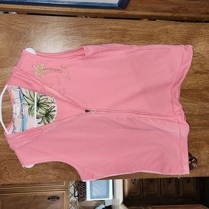 SLEEVELESS HOODIE W/FRONT ZIPPER & POCKETS